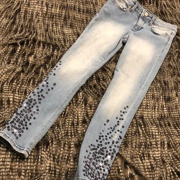 Gap Denim - Picture 2 of 9